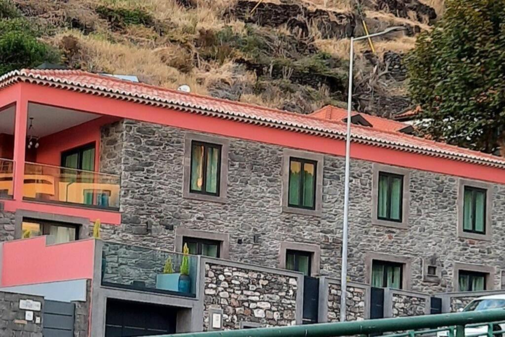 Chale Esmeralda - Charming Studios In Calheta Beach Exterior foto